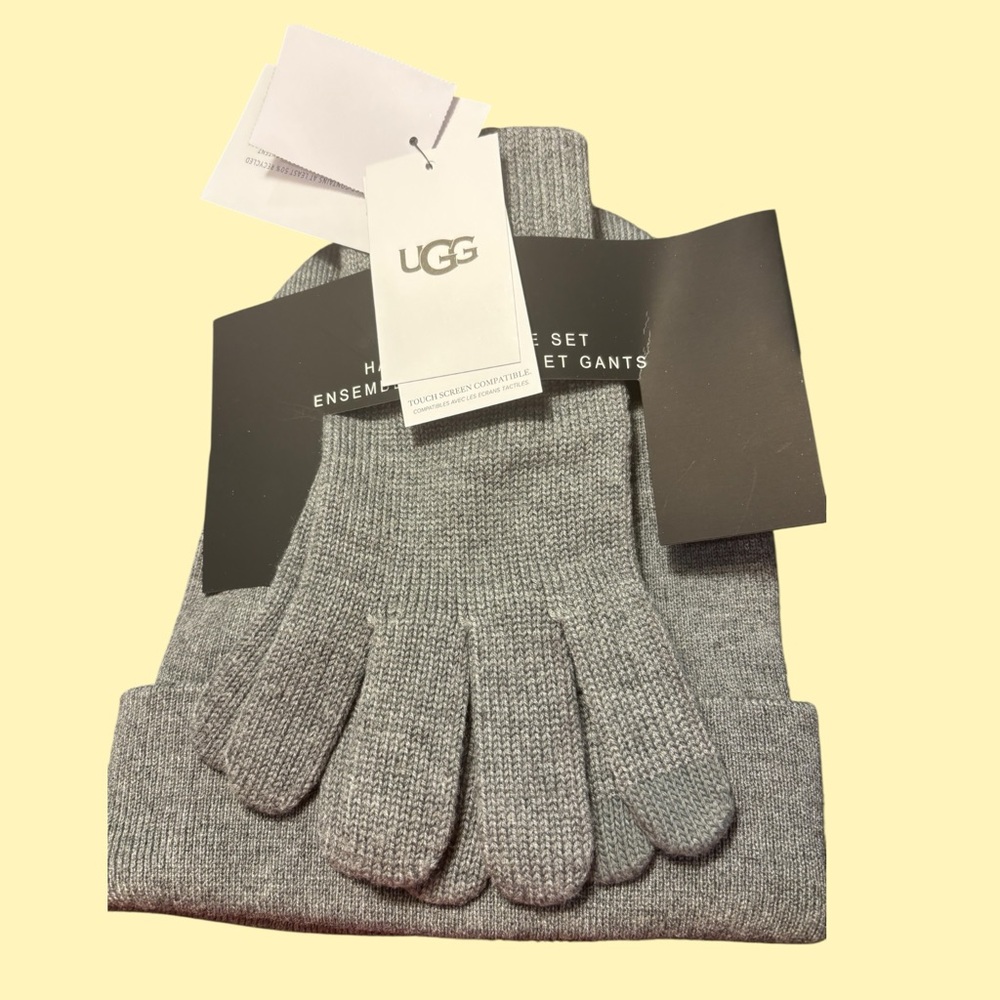 UGG-Hat and Glove Set-Charcoal